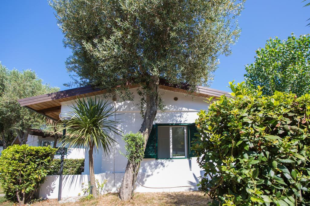 Camping Villaggio Paestum Foce del Sele Exterior foto